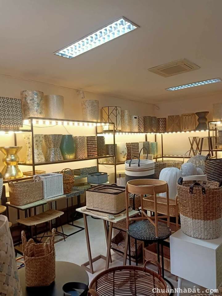 Bán nhà biệt thự Yec Xanh 4 tầng lô góc hai bà trưng