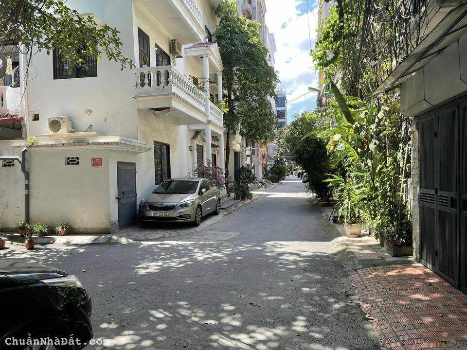 Giảm sốc 4 tỷ giải phóng cần bán biệt thự 5 tầng phân lô ô tô dừng đỗ thanh xuân