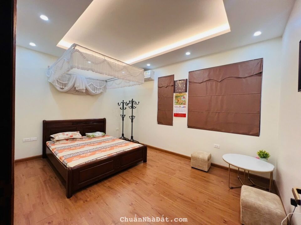 Bán nhà liền kề thịnh liệt 4 tầng long lanh ô chờ thang máy lô góc hoàng mai