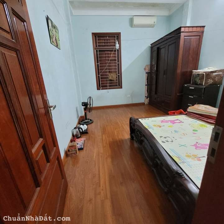 Bán nhà hưng thịnh 5 tầng phân lô X2A ô tô kinh doanh hoàng mai