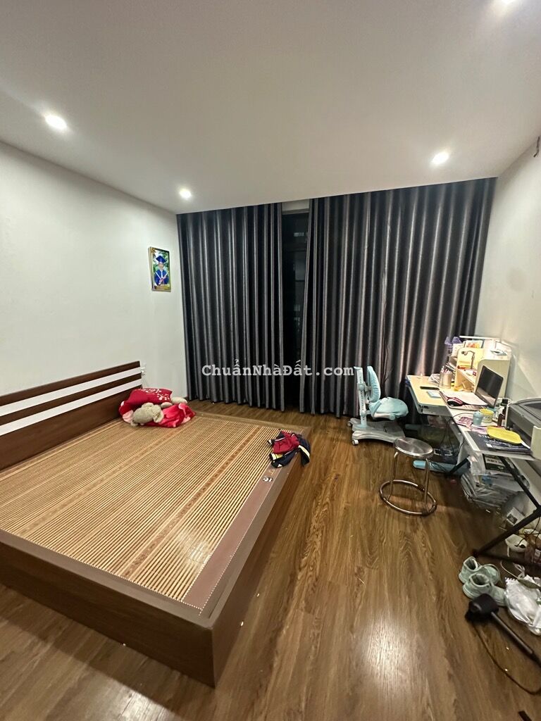 Bán nhà phương mai 4 tầng 2 mặt ngõ ô tô tránh kinh doanh đống đa