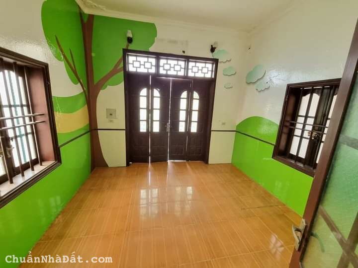 Bán nhà sài đồng 4 tầng 105M ô tô dừng đỗ ngày đêm long biên