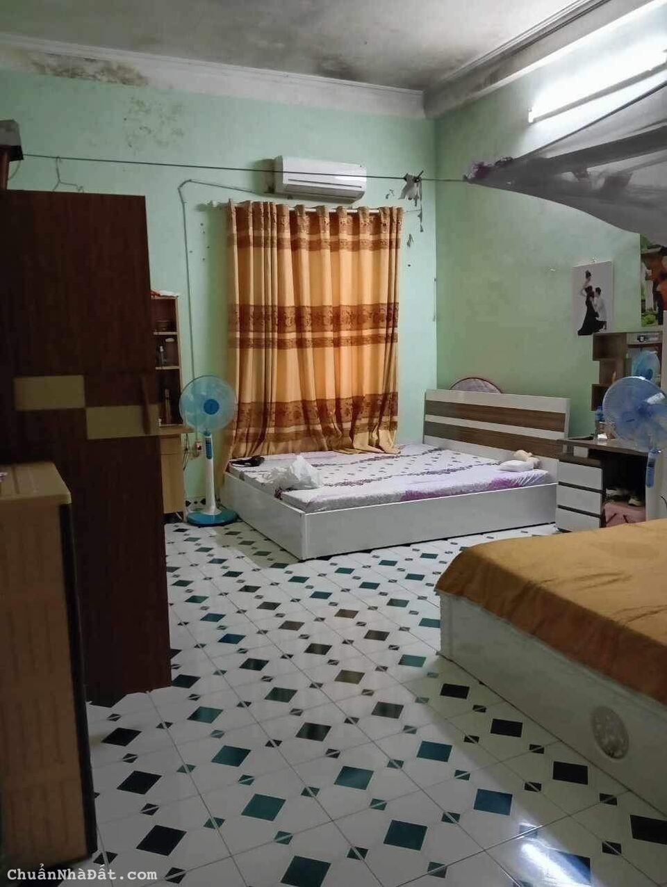 Bán 82M sài đồng tặng nhà phân lô ô tô dừng đỗ long biên