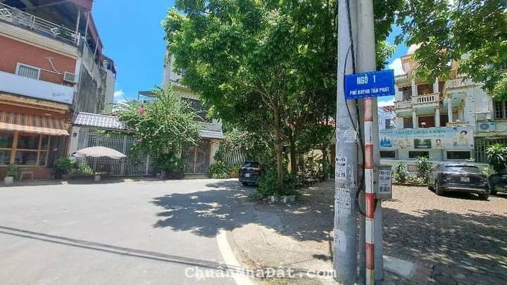 Bán nhà huỳnh tấn phát phân lô 5 tầng dân xây ô tô long biên