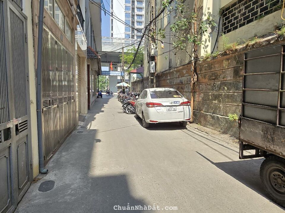 Bán 64M minh khai tặng nhà ô tô tránh dừng đỗ hai bà trưng Bán 64M minh khai tặng nhà ô tô tránh dừng đỗ hai bà trưng