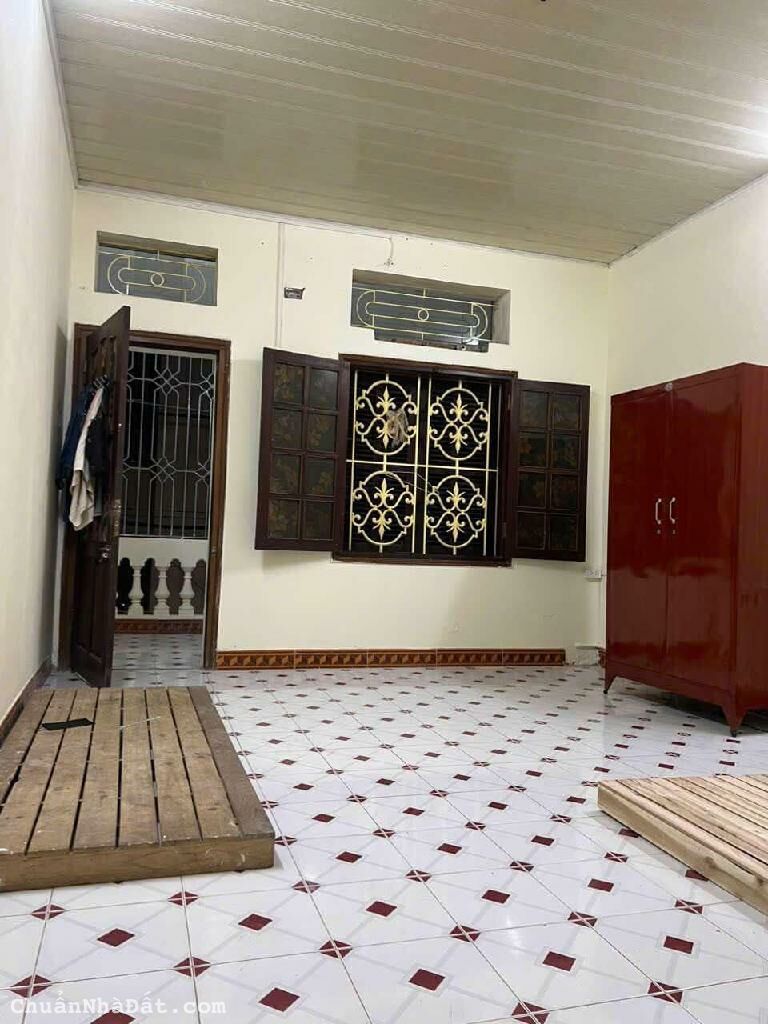 Bán 64M minh khai tặng nhà ô tô tránh dừng đỗ hai bà trưng Bán 64M minh khai tặng nhà ô tô tránh dừng đỗ hai bà trưng