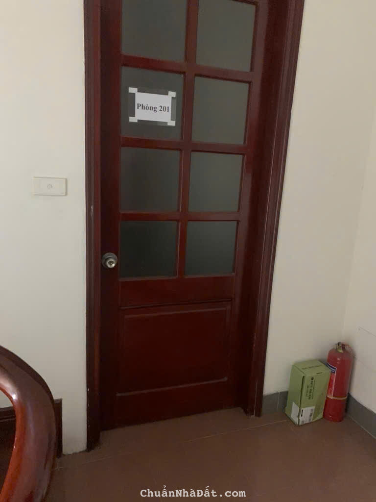 Siêu hiếm bán nhà tam trinh 5 tầng phân lô vỉa hè ô tô dừng đỗ ngày đêm hoàng mai