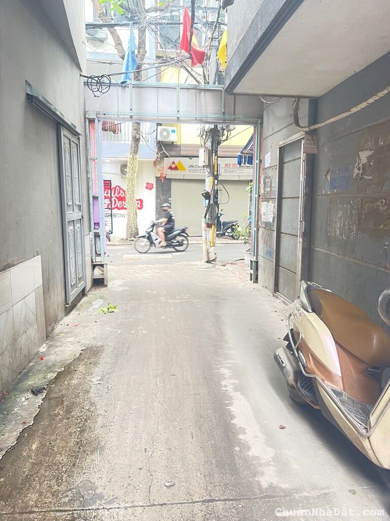 Bán nhà ngõ 521 trương định 4 tầng dân xây ở ngay ô tô đỗ cửa hoàng mai