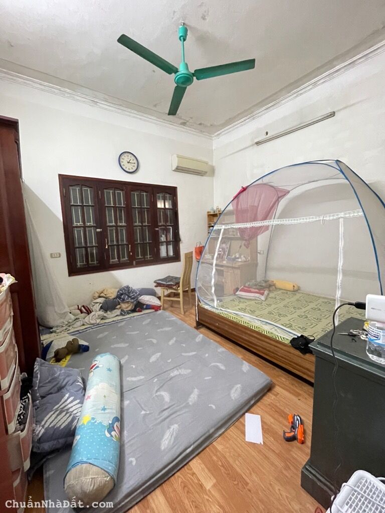 Bán nhà ngõ 521 trương định 4 tầng dân xây ở ngay ô tô đỗ cửa hoàng mai