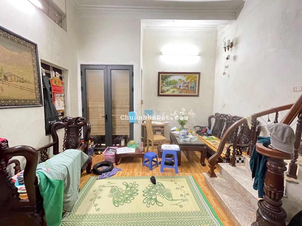 Bán nhà ngõ 521 trương định 4 tầng dân xây ở ngay ô tô đỗ cửa hoàng mai