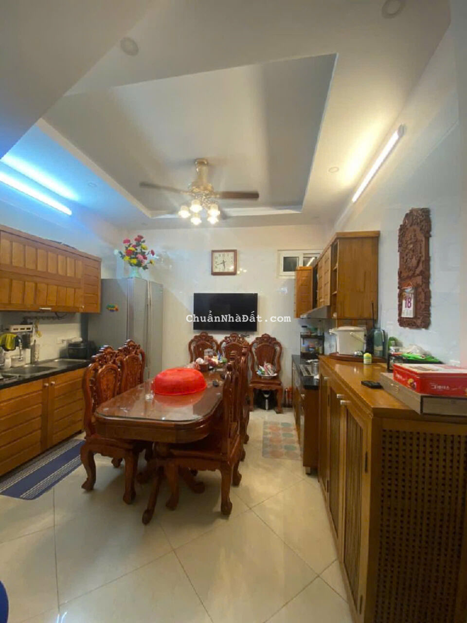 Bán nhà đông thiên 6 tầng dân xây mặt ngõ thông ô tô qua kinh doanh hoàng mai