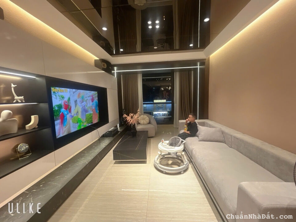 Bán nhà đền lừ 7 tầng thang máy long lanh phân lô ô tô kinh doanh hoàng mai