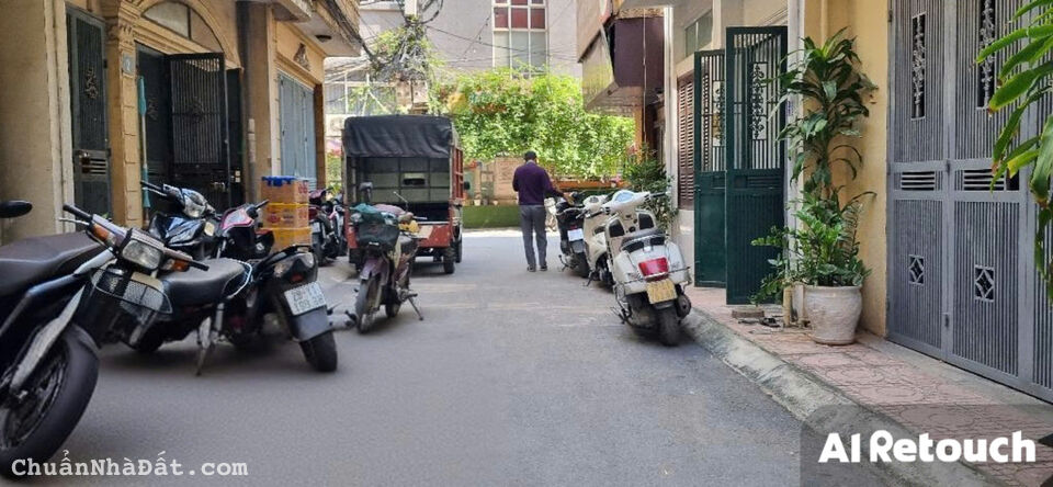 Bán nhà định công 3 tầng long lanh phân lô ô tô tải tránh kinh doanh thanh xuân