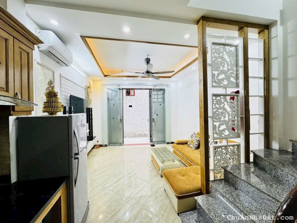 Bán nhà ngũ nhạc 4 tầng dân xây ở ngay lô góc tặng nội thất hoàng mai Bán nhà ngũ nhạc 4 tầng dân xây ở ngay lô góc tặng nội thất hoàng mai