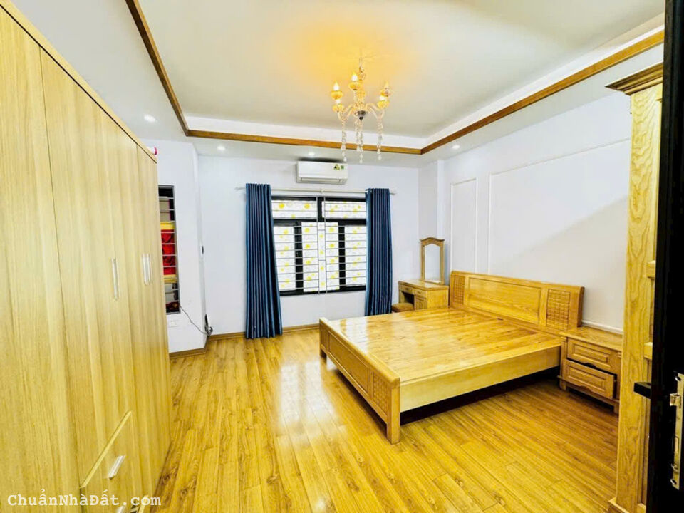 Bán nhà ngũ nhạc 4 tầng dân xây ở ngay lô góc tặng nội thất hoàng mai Bán nhà ngũ nhạc 4 tầng dân xây ở ngay lô góc tặng nội thất hoàng mai