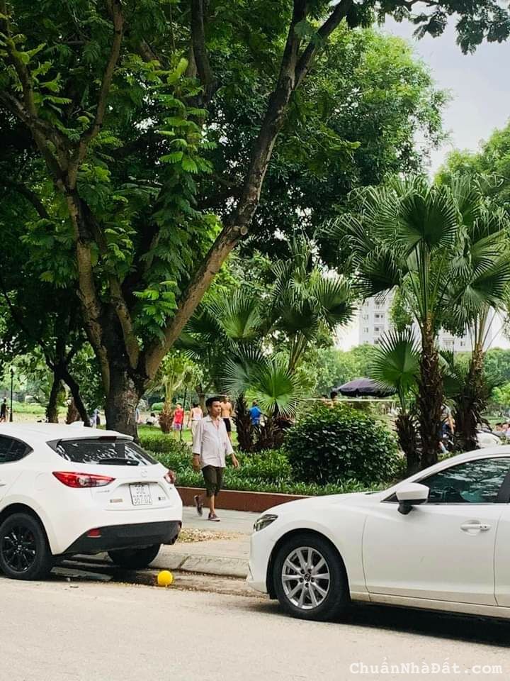 Bán đất mặt phố hoàng cầu 239M view hồ đống đa Bán đất mặt phố hoàng cầu 239M view hồ đống đa