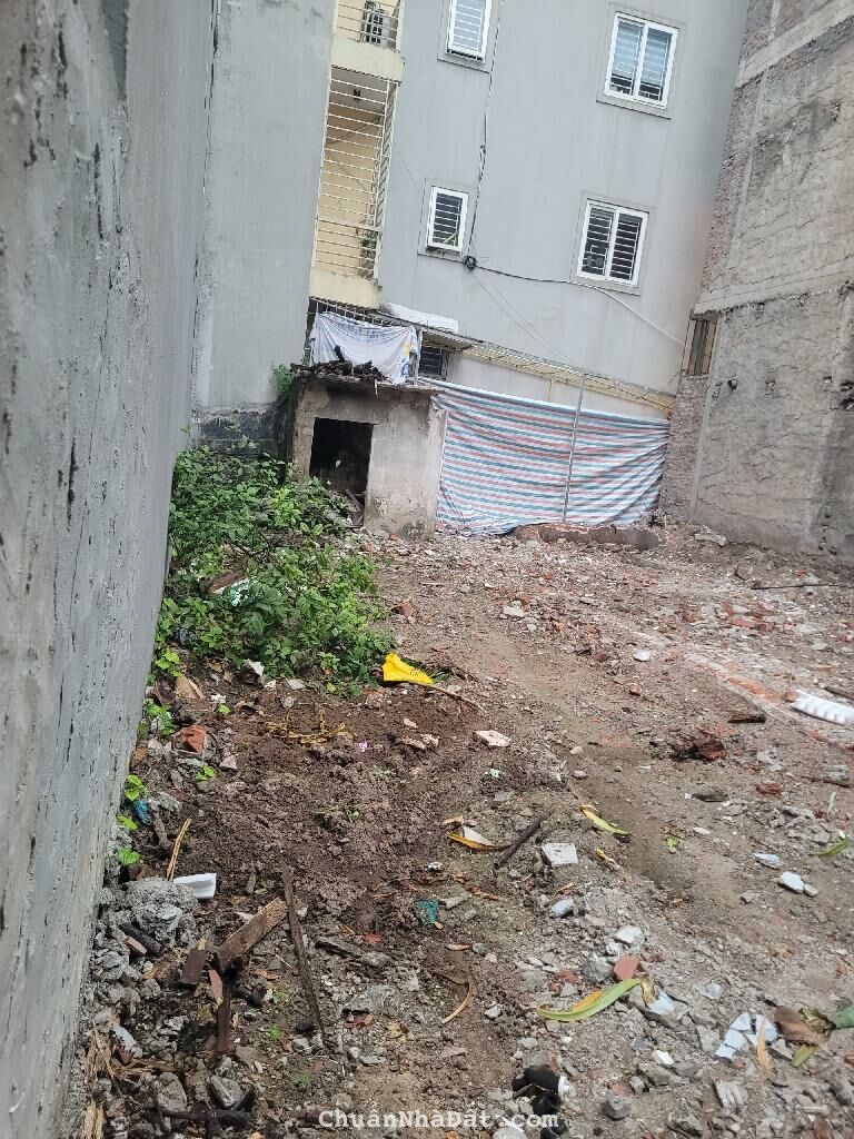 Bán đất lĩnh nam đầu phố 45M cách phố 15M hoàng mai Bán đất lĩnh nam đầu phố 45M cách phố 15M hoàng mai