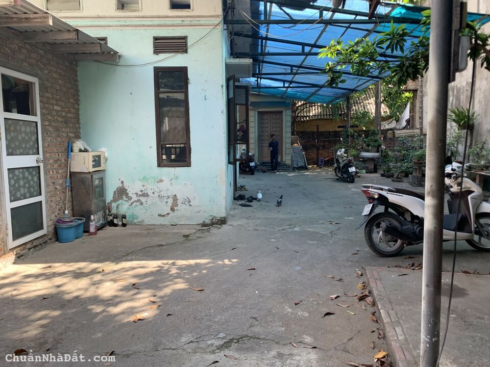 Tam trinh bán 311M2 đất ô tô vào ra cách phố 15M hoàng mai