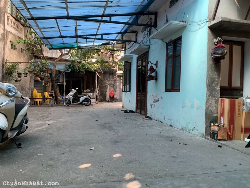 Tam trinh bán 311M2 đất ô tô vào ra cách phố 15M hoàng mai