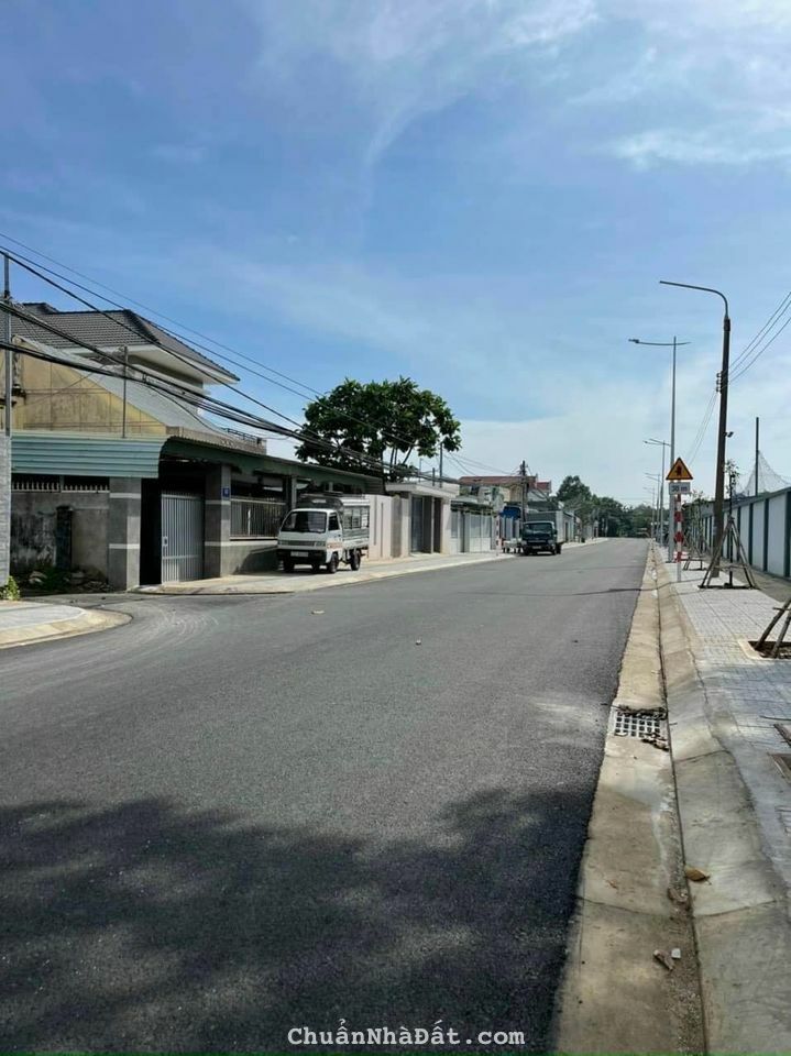 ⛔ Nhà MT ở + kinh doanh- DT: 5.7 x 27m, Đường THÁI VĂN LUNG - TP. Bà Rịa - Giá: 4 TỶ