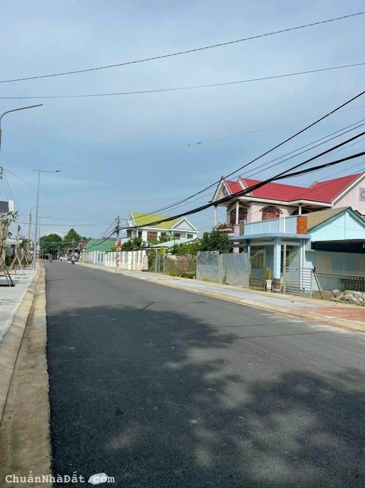 ⛔ Nhà MT ở + kinh doanh- DT: 5.7 x 27m, Đường THÁI VĂN LUNG - TP. Bà Rịa - Giá: 4 TỶ