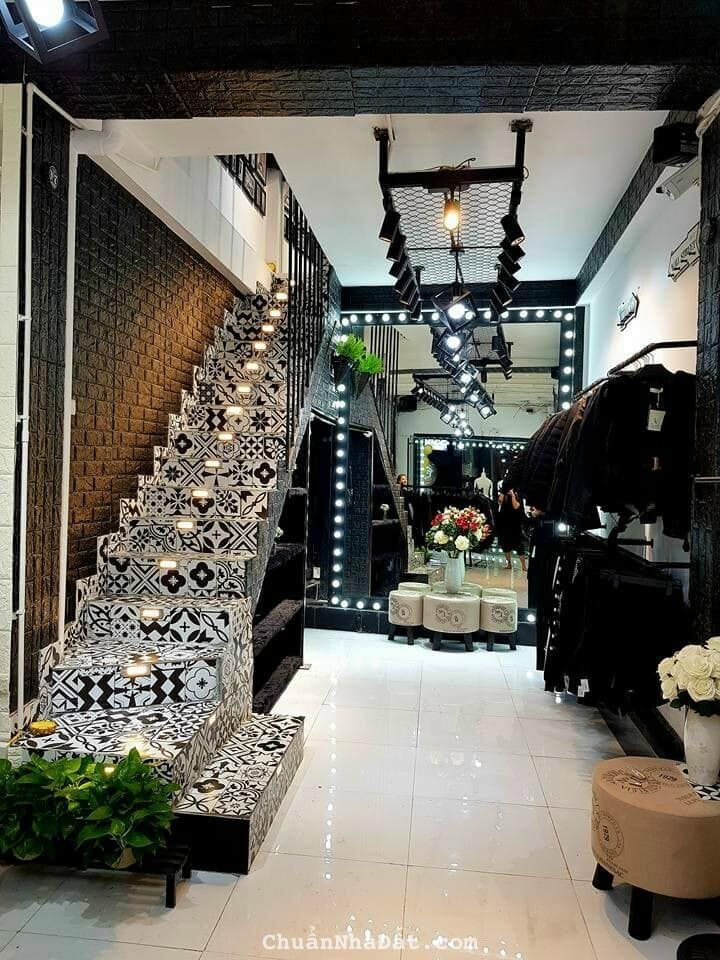 BÁN NHÀ MẶT PHỐ NGUYỄN VĂN CỪ - LONG BIÊN, THUÂN TIỆN GIAO THÔNG, 🌹🌹🌹