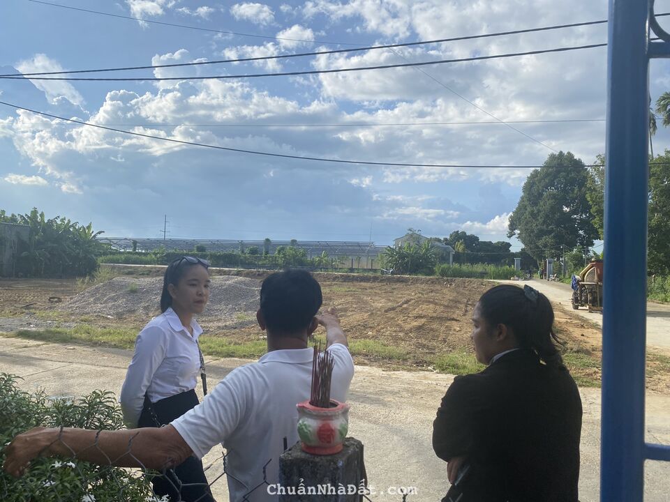 Chỉ 450 triệu sở hữu đất mặt tiền khu công nghệp - liền kề Thị trấn Nam Phước - Vay 50% -ck100triệu Chỉ 450 triệu sở hữu đất mặt tiền khu công nghệp - liền kề Thị trấn Nam Phước - Vay 50% -ck100triệu