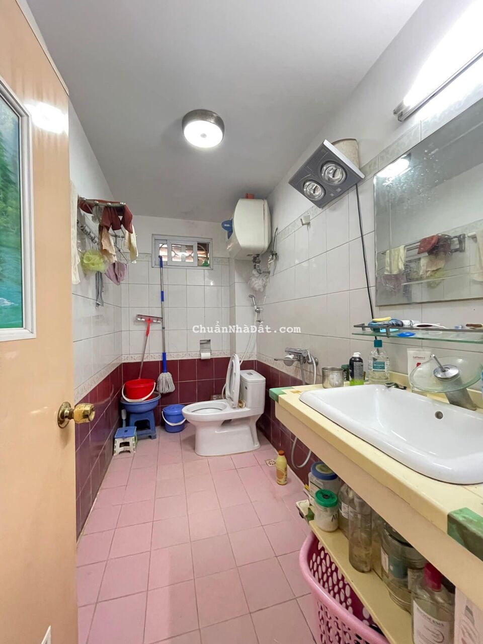 Bán nhà ngõ 68 Cầu GIấy DT 60m2 x 4 tầng mt 4,5m giá chào 6,3tỷ có thương lượng