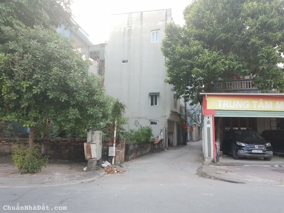 Hiếm! Bán nhà Nguyễn Văn Cừ, P. Gia Thụy,khu Vip, nhà đẹp ở ngay, 33m2 5 tầng chỉ 3 tỷ hơn
