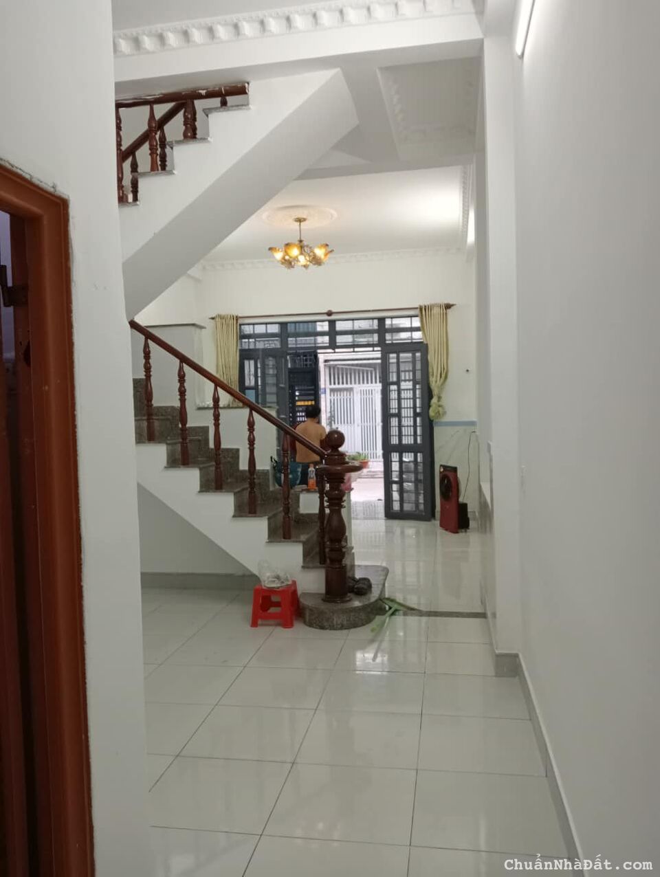 Chính chủ cần bán gấp nhà Đường Nguyễn Thị Minh Khai,Dĩ An,Bình Dương giá 3tỷ