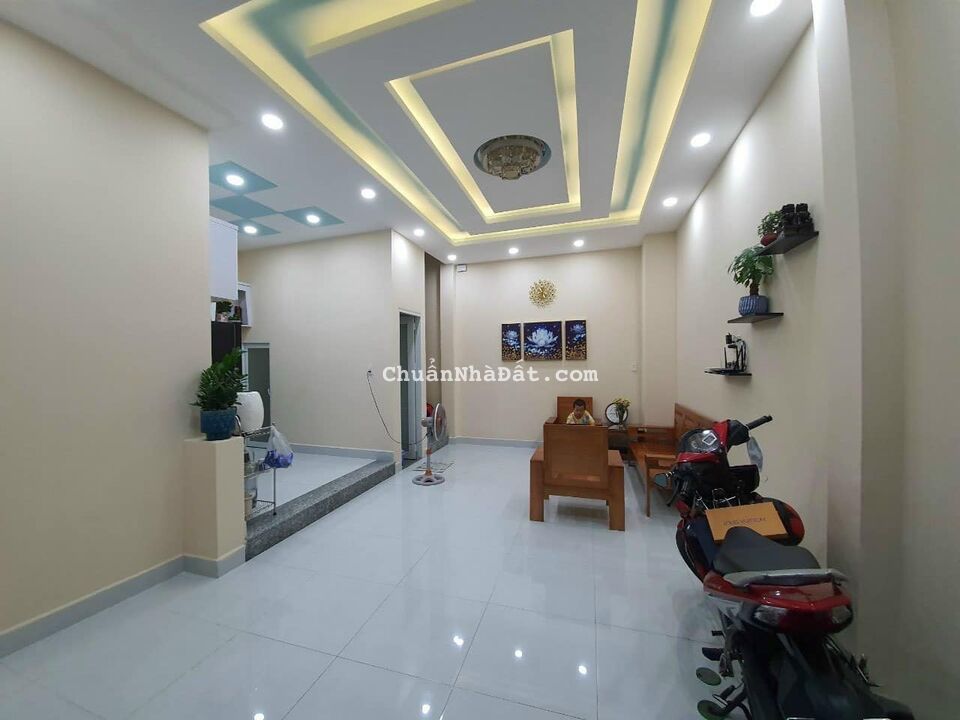 Bán gấp  nhà  đường Tây Hoà 3 tầng 48m2 chỉ  3tỷ95