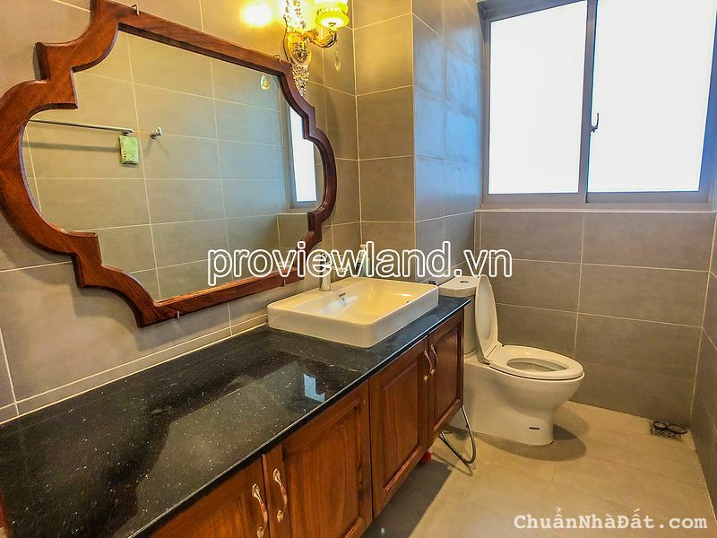 Biệt thự Riviera Cove Q9 cần bán, 570m2 đất, hồ nuôi cá, sân vườn riêng, 3 tầng, 72 tỷ