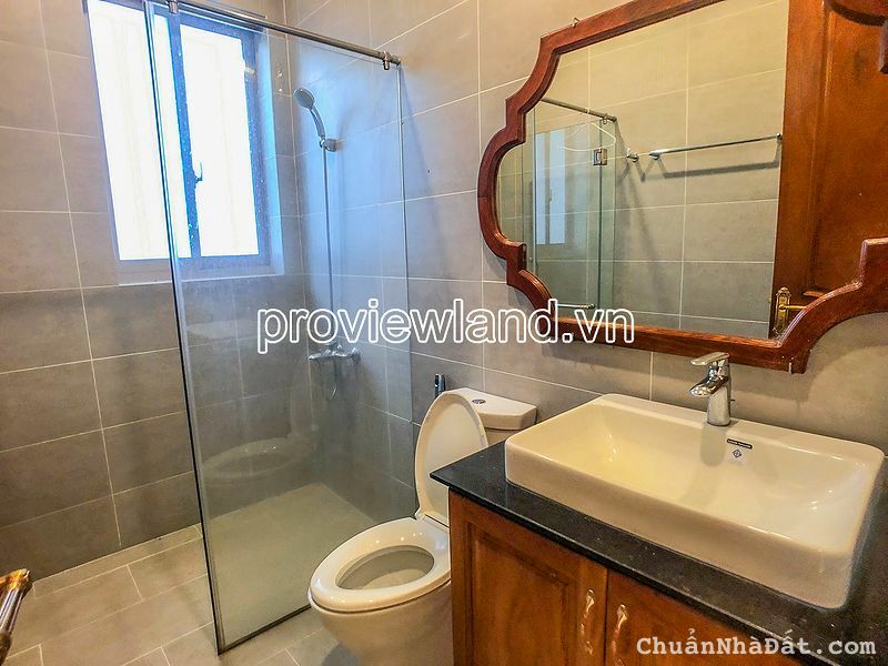 Biệt thự Riviera Cove Q9 cần bán, 570m2 đất, hồ nuôi cá, sân vườn riêng, 3 tầng, 72 tỷ