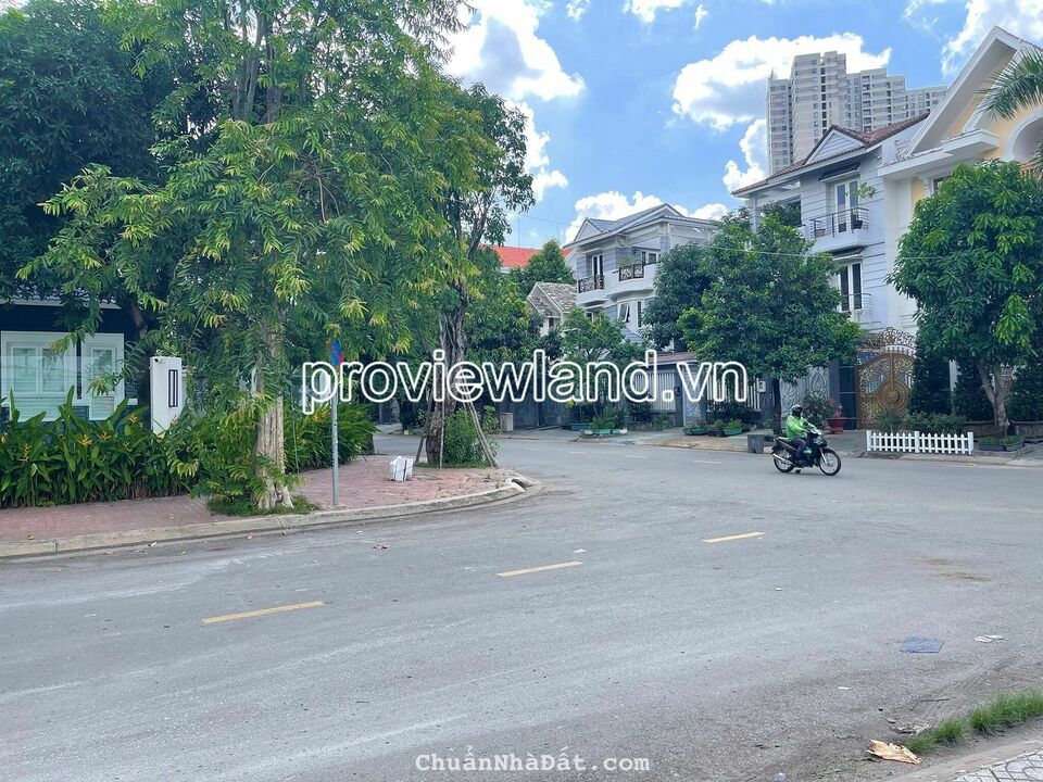 Cần bán căn biệt thự đẹp, khu An Phú - An Khánh, 15x20m đất, 1 hầm + 3 tầng