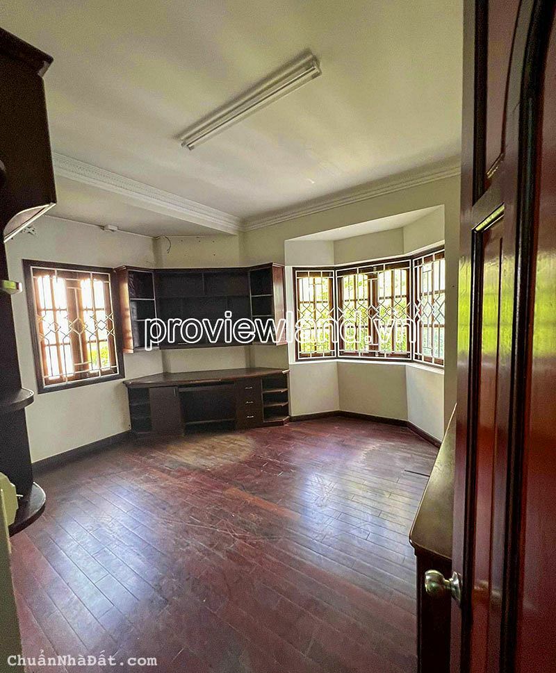 Biệt thự Quận 3, góc 2 MT Trần Quốc Toản, 10x12m đất, 3 tầng + sân thượng, 8P Biệt thự Quận 3, góc 2 MT Trần Quốc Toản, 10x12m đất, 3 tầng + sân thượng, 8P