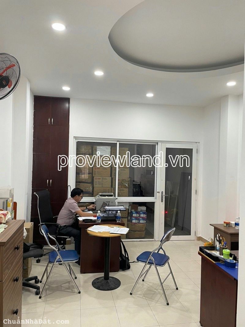 Cho thuê nhà mặt tiền Ung Văn Khiêm, 5 tầng + sân thượng, 108m2 đất, 8PN