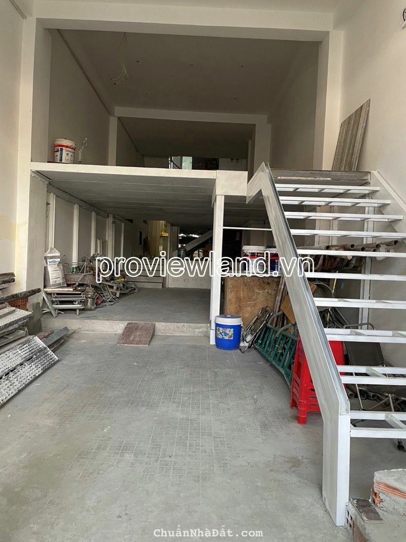 Cho thuê nhà mặt tiền Ung Văn Khiêm, 5 tầng + sân thượng, 108m2 đất, 8PN