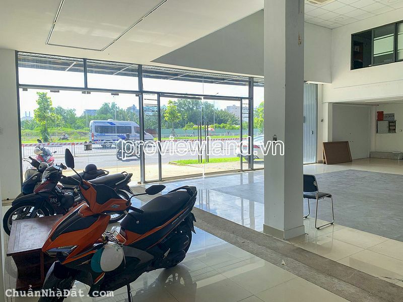 Cho Thuê Showroom Nguyễn Văn Linh, Q7, DT 338m2, 2 tầng, kinh doanh tốt