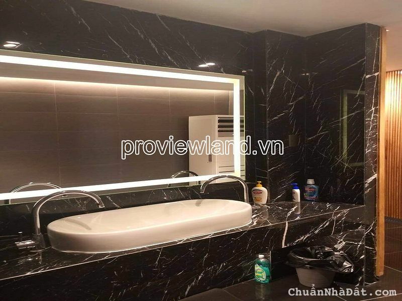 Cho thuê toà nhà văn phòng Quận 1, Mặt tiền Yersin, 5 tầng, 16x19m đất