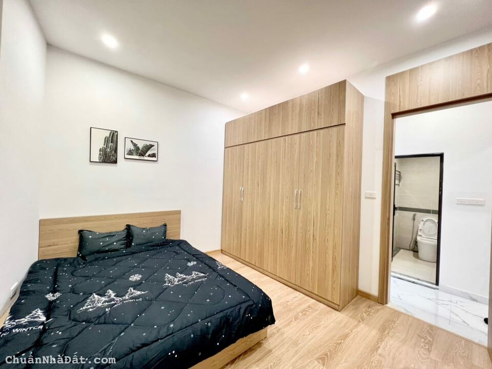 Bán lô đất Yên lãng, Thái Thịnh, 309m2, giá 22.5 tỷ