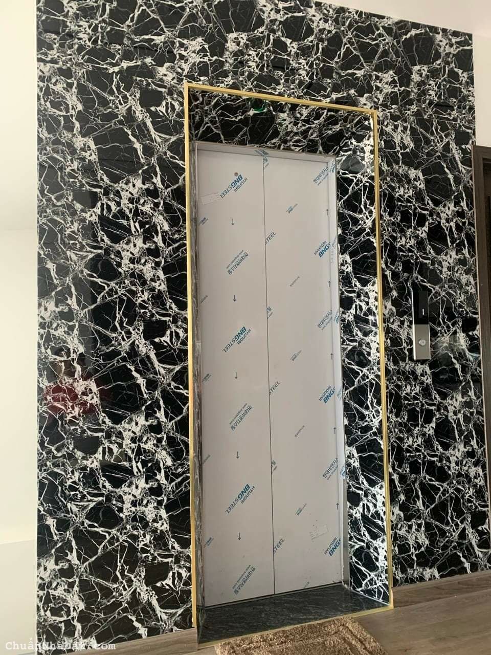 Nhà cực đẹp.. Tổng Cục 5 Tân Triều Phân lô - vỉa hè - ô tô tránh-6 tầng thang máy - Giá 17 tỷ.