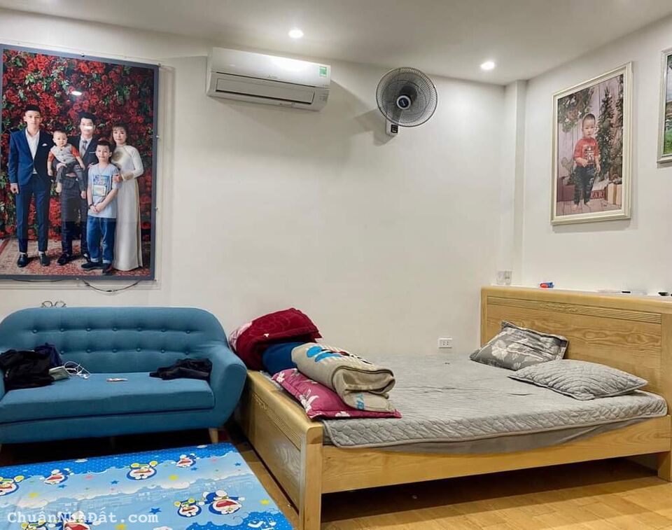 Nhà Giảng Võ - Đống Đa Ô tô Kinh doanh 35m2 x 5 tầng,Mt rộng 6.9m - Giá 6 tỷ.