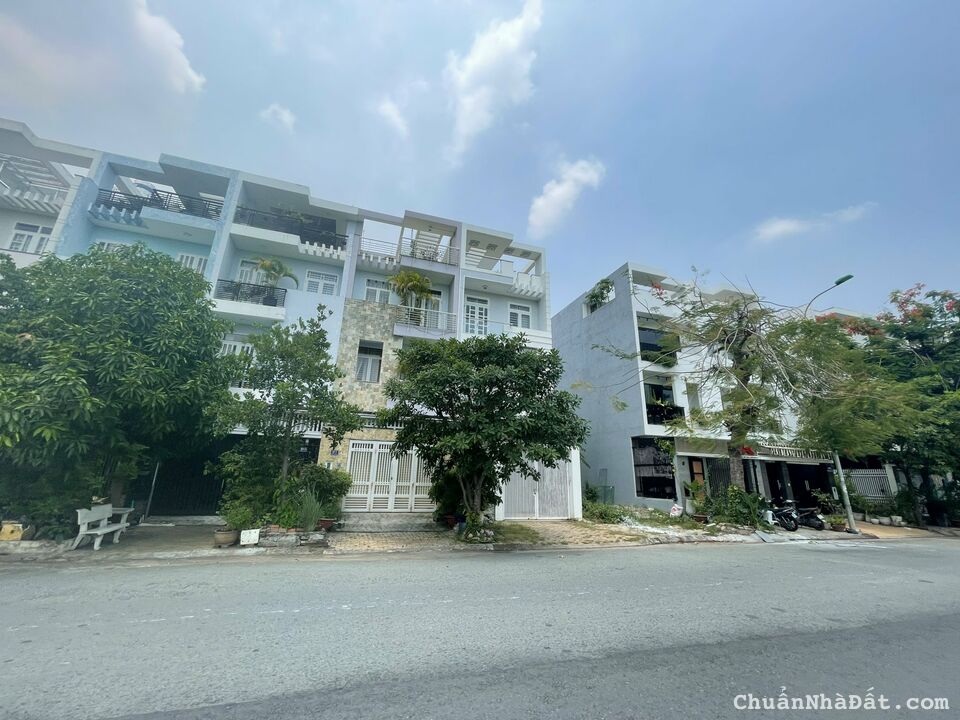 Không thể bỏ lỡ đất KDC Ứng Thành Lê Bôi, phường 7, Quận 8, DT 80m2, giá 2 tỷ 390, sổ hồng riêng.