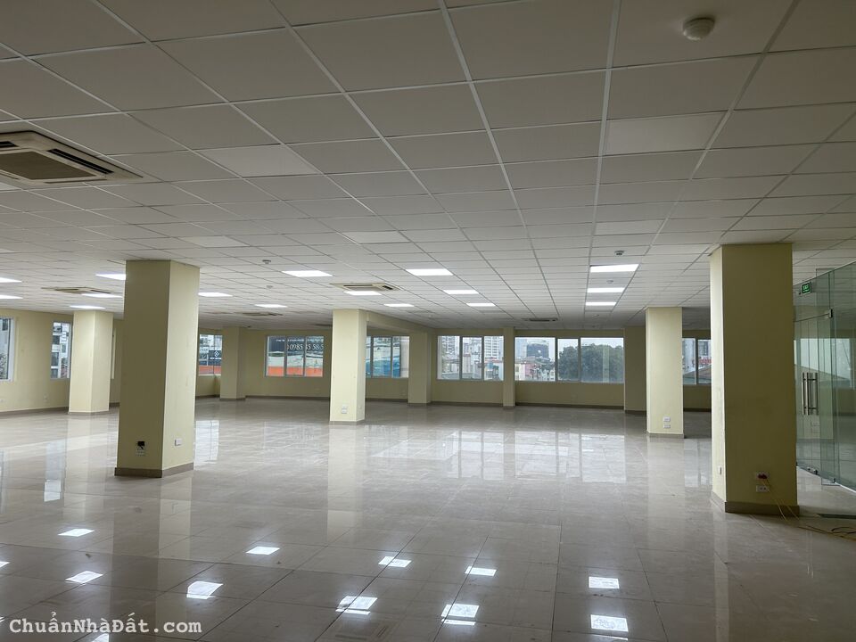 Tháp văn phòng cho thuê mới- hàng xóm của Dự án hạng A Lancaster Luminaire Láng, Đống Đa, Hà Nội Tháp văn phòng cho thuê mới- hàng xóm của Dự án hạng A Lancaster Luminaire Láng, Đống Đa, Hà Nội