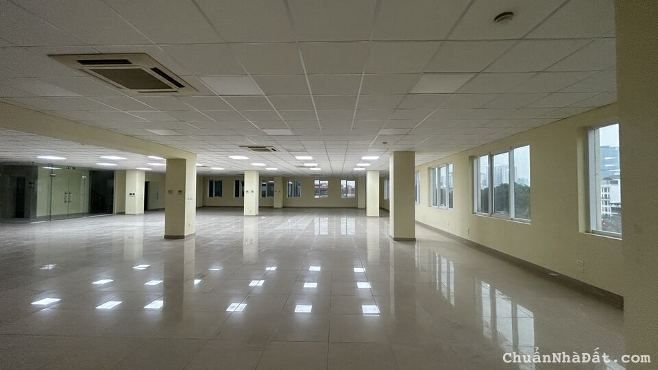 Tháp văn phòng cho thuê mới- hàng xóm của Dự án hạng A Lancaster Luminaire Láng, Đống Đa, Hà Nội Tháp văn phòng cho thuê mới- hàng xóm của Dự án hạng A Lancaster Luminaire Láng, Đống Đa, Hà Nội