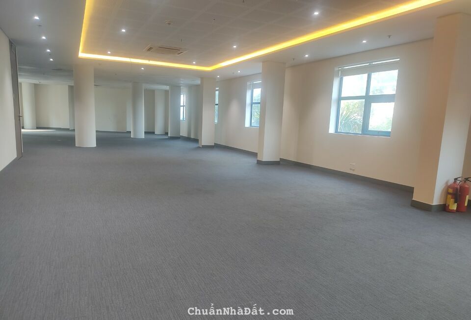 Cho thuê văn phòng chất lượng trung tâm Hà Nội ngã 5 Lê Đại Hành phù hợp nhiều ngành nghề Cho thuê văn phòng chất lượng trung tâm Hà Nội ngã 5 Lê Đại Hành phù hợp nhiều ngành nghề