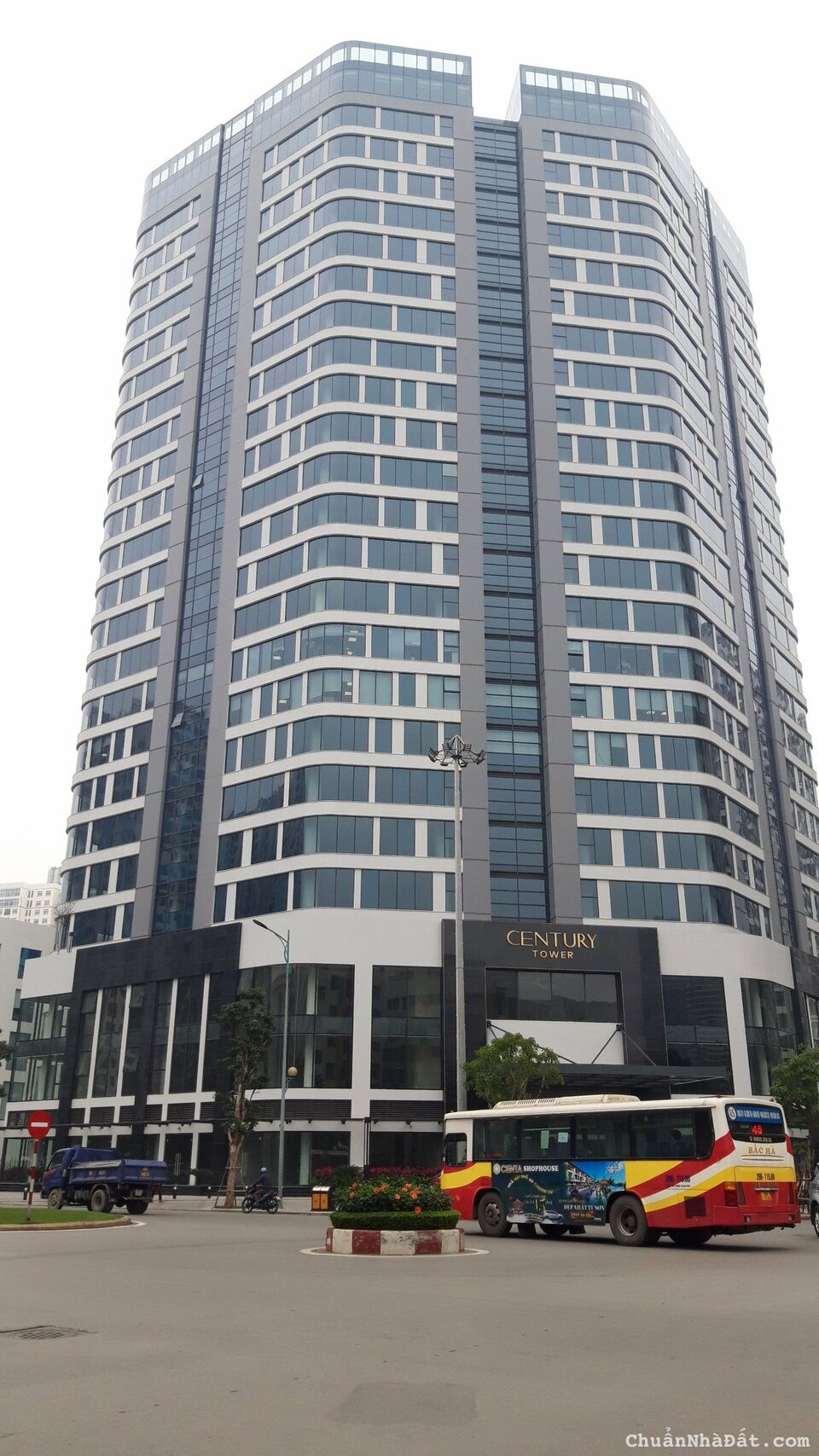 Vinhomes Century Tower Hai Bà Trưng chào thuê các DT văn phòng 150m2-1500m2 