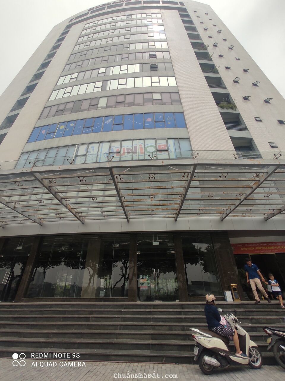 Chủ đầu tư Hudland Tower, Linh Đàm chào thuê sàn văn phòng đầy đủ nội thất, nhận mặt bằng ngay