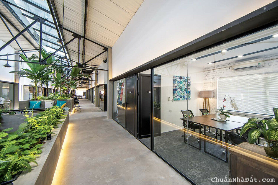 Ban quản lý Fafilm Nguyễn Trãi – Ngã Tư Sở cho thuê văn phòng 100-500m2 view thoáng