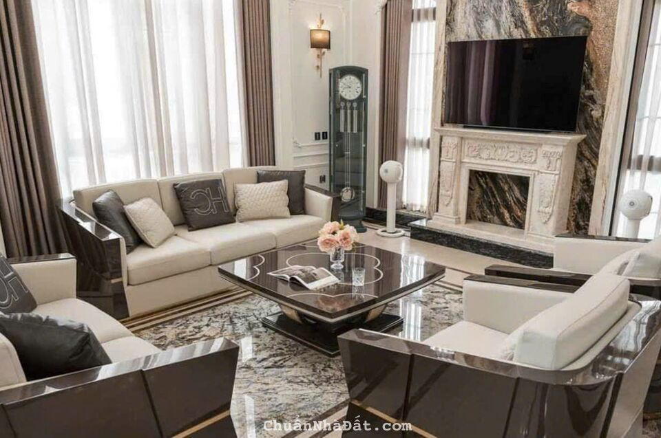 Tôi bán Biệt thự An Vượng Villa cạnh công viên Thiên Văn Học 200m2 chỉ 33.88 tỷ. LH 0989.62.6116